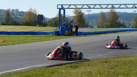 Photo 64 — Endurance 2025